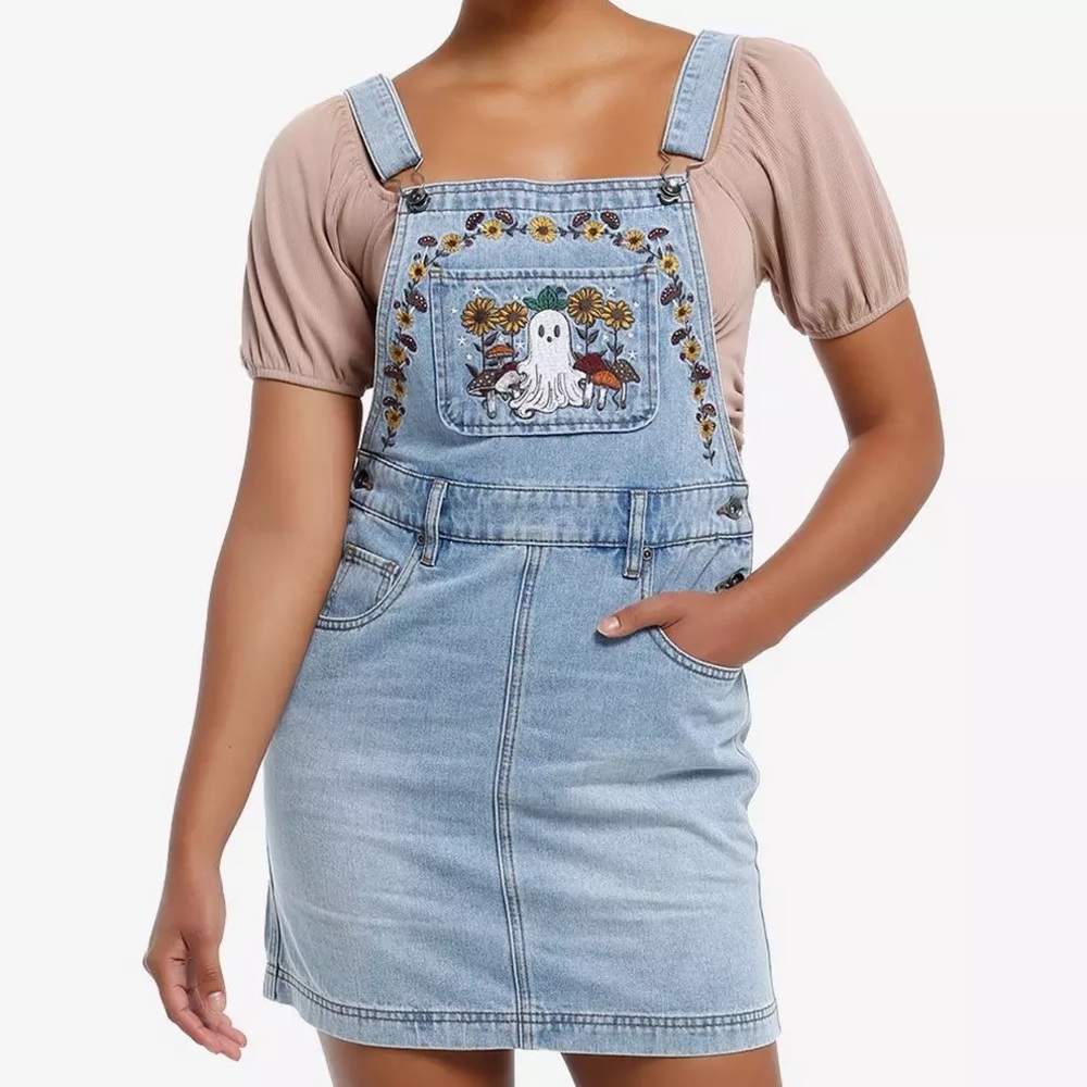 Thorn‎ & Fable Mushroom Ghost Floral Denim Skirtall Hot Topic Halloween